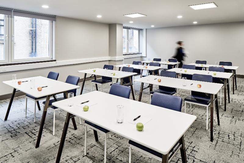 Quest Liverpool City Centre Экстерьер фото